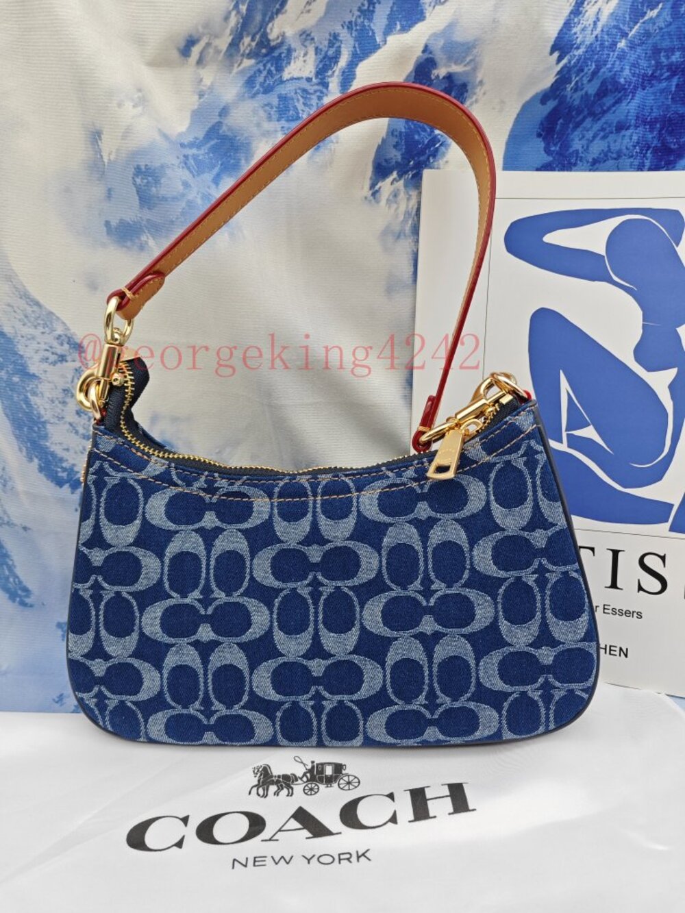 Coach Teri Shoulder Bag In Signature Denim - Picture 2 of 12